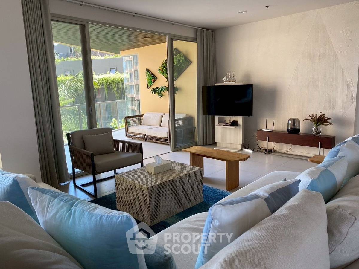 For SaleCondoCha-am Phetchaburi : 3-BR Condo at Baan Thew Talay Aquamarine close to Cha-Am Beach