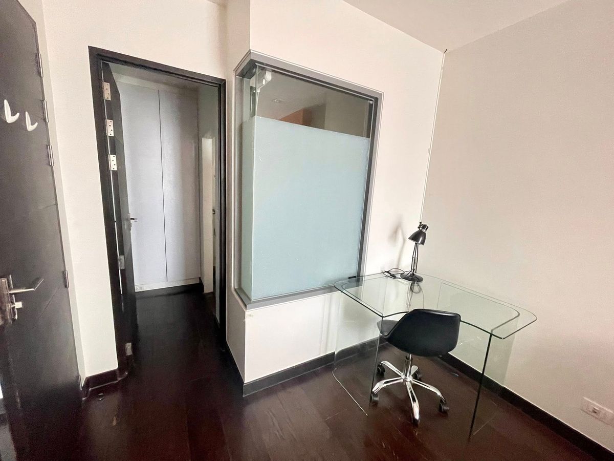 CondoRatchathewi,Phayathai : Ideo Q Phayathai【𝐒𝐄𝐋𝐋 & 𝐑𝐄𝐍𝐓】🔥Simple and elegant furniture that doesn't clutter the eyes. Built-in without needing additional decoration🔥 Contact Line ID: @hacondo