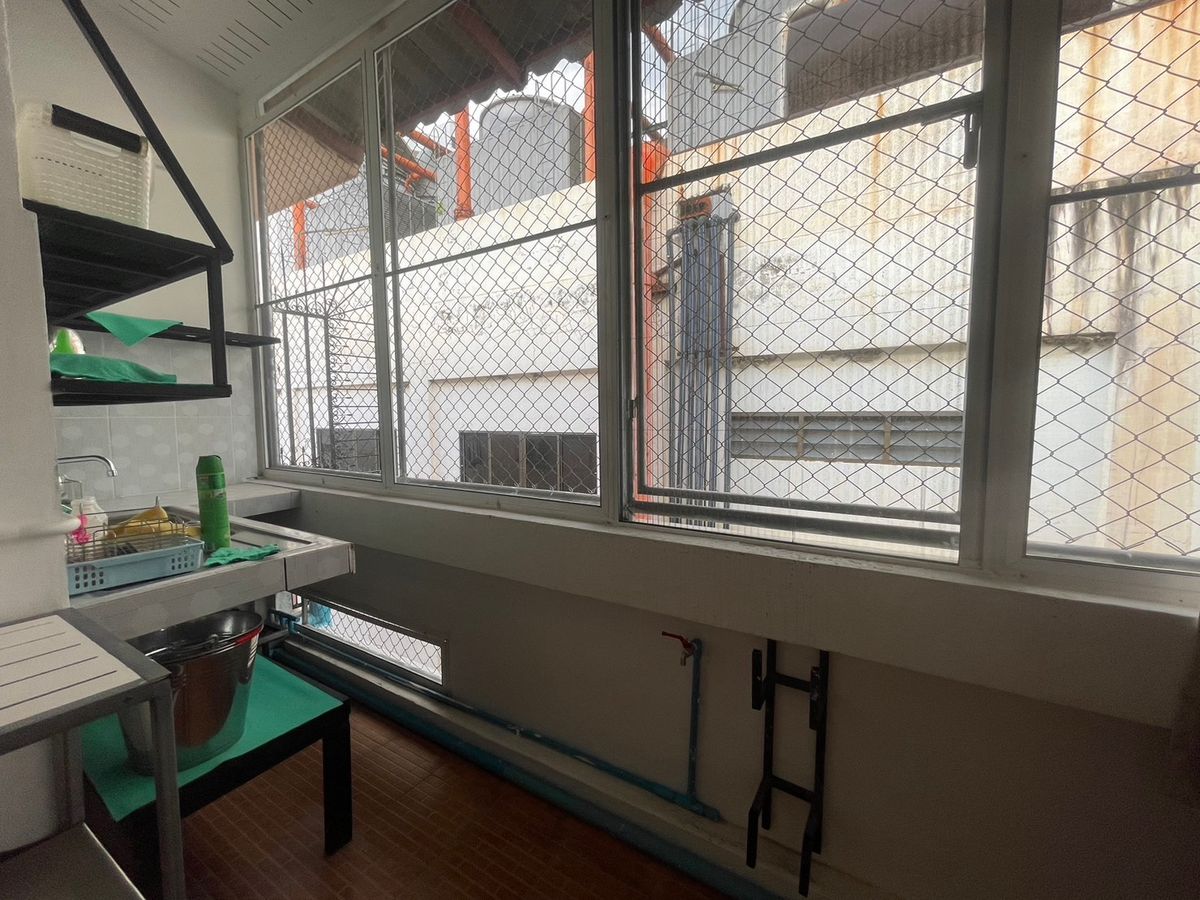 For RentTownhomePattaya, Bangsaen, Chonburi : For Rent Townhouse for Living 4 Beds Fully Furnished (S03-1900)