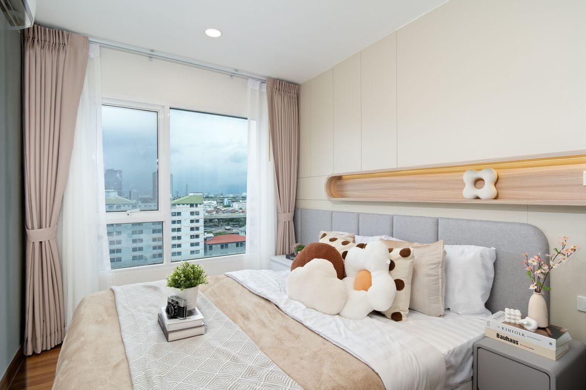 ขายคอนโดบางซื่อ วงศ์สว่าง เตาปูน : 🌈🌤️LP-491  ขายคอนโด#Regent home บางซ่อน เฟส 27 | ราคาเบาๆ ผ่อนเพียง 5,xxx* เอาไปเลยห้องสวยพร้อมอยู่ | ห้องกั้นสัดส่วน แต่งครบ ครัวปิด | ใกล้ MRT สายสีม่วง 0.4 กม