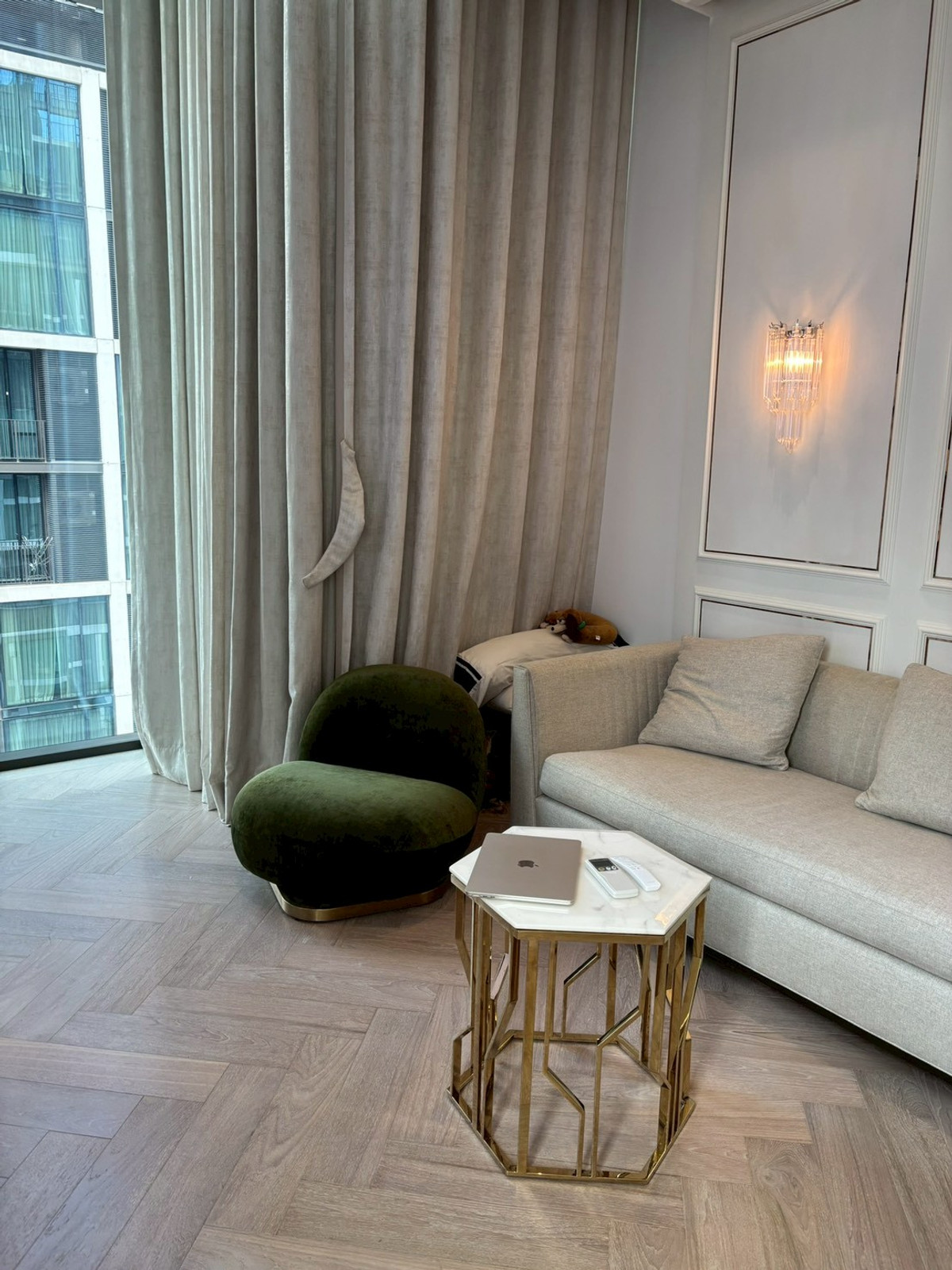 For RentCondoWitthayu, Chidlom, Langsuan, Ploenchit : 💎 GT16221 | Condo 28 Chidlom, convenient travel, near BTS, there is a shuttle, beautiful-luxurious room, fully furnished, ready to move in!!