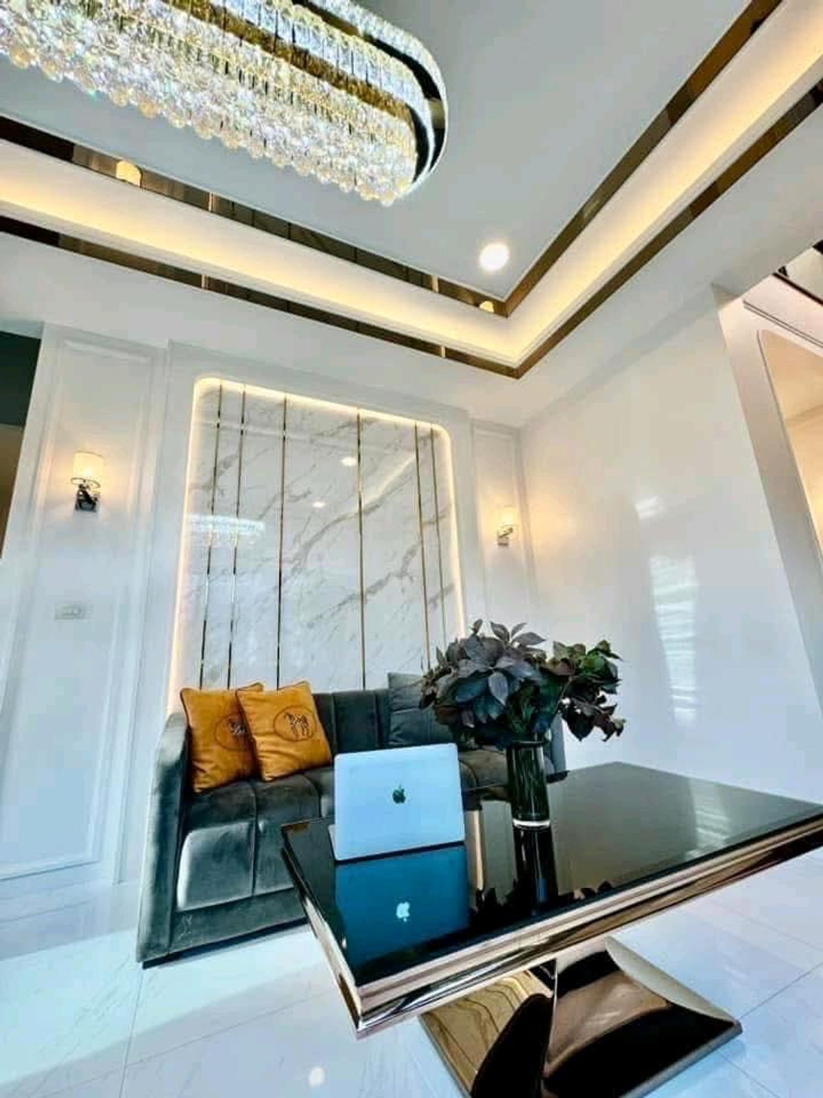 บ้านบางนา แบริ่ง ลาซาล : #Thecityบางนา บ้านขนาดรอง TOP ของโครงการ แปลงมุมถนนเมน 4 ห้องนอน 5 ห้องน้ำ ห่างเมกาบางนาเพียง 800 เมตร ห่างทางด่วนเพียง 500 เมตร