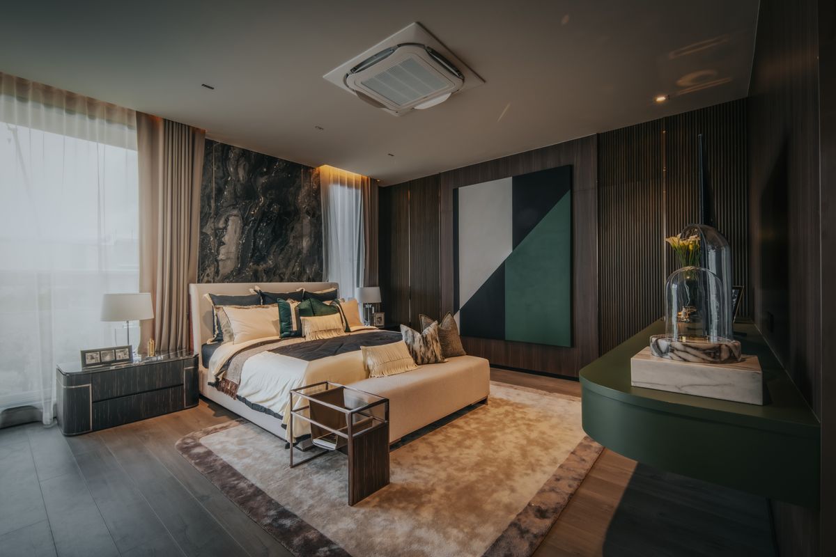 ขายบ้านพระราม 9 เพชรบุรีตัดใหม่ RCA : 🏡 บ้านเดี่ยวสุดหรู Artale Asoke-Rama9 ดีไซน์ทันสมัย 3 ห้องนอนใหญ่ 5 ห้องน้ำ ห้องนั่งเล่นเพดานสูง พร้อมวิวสระว่ายน้ำส่วนตัว ห้องครัวและแพนทรี่ครบครัน ใจกลางเมืองใกล้ถนนอโศก-พระราม 9