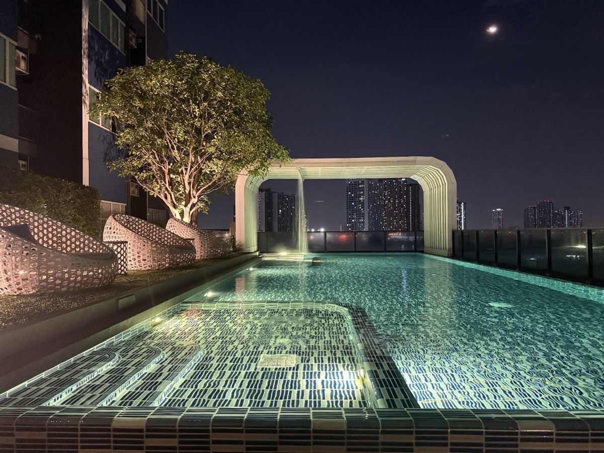 For RentCondoThaphra, Talat Phlu, Wutthakat : 🔥 Condo for Rent – Metro Sky Wutthakat (Short to Medium Term) 🔥(Only 450 meters from BTS Wutthakat – Ready to move in!)📍 Location: Wutthakat🏢 Project: Metro Sky Wutthakat📏 Size: 22 sq.m. (Studio)📍 Floor: 19