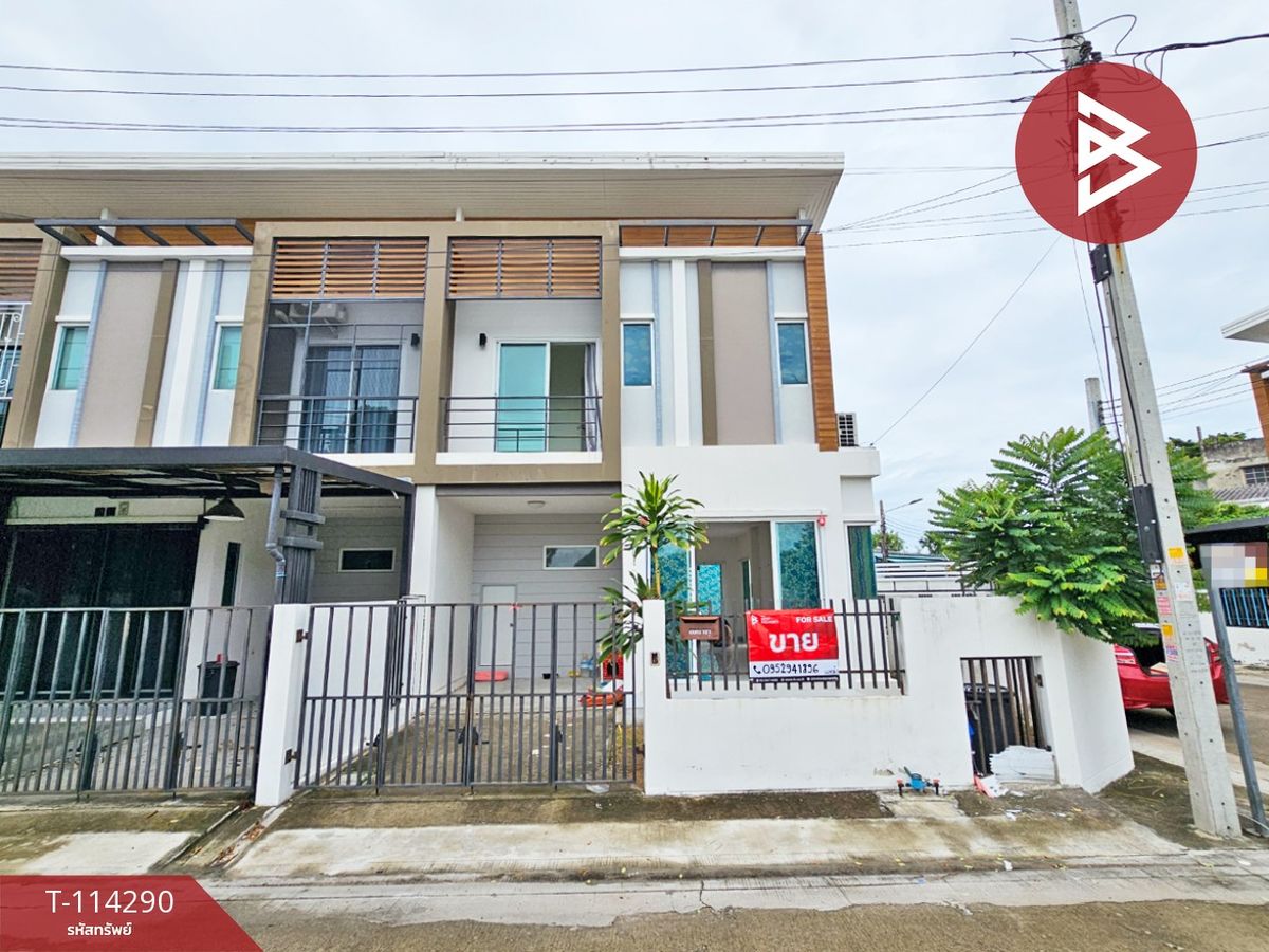 For SaleTownhomeSamut Prakan,Samrong : Townhouse for sale Nakorn Thong Village, Living 2, Sukhumvit-Bang Pu, Samut Prakan