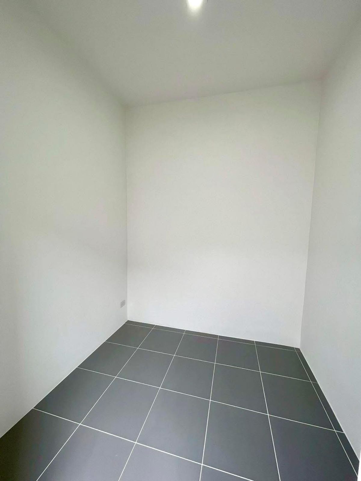 For SaleHouseMahachai Samut Sakhon : 🎉🏡 Golden opportunity! Discounted 2 million! #House No. 66 #Already rich! #Nusasiri City Rama 2 House with a private pool! 🌳💦