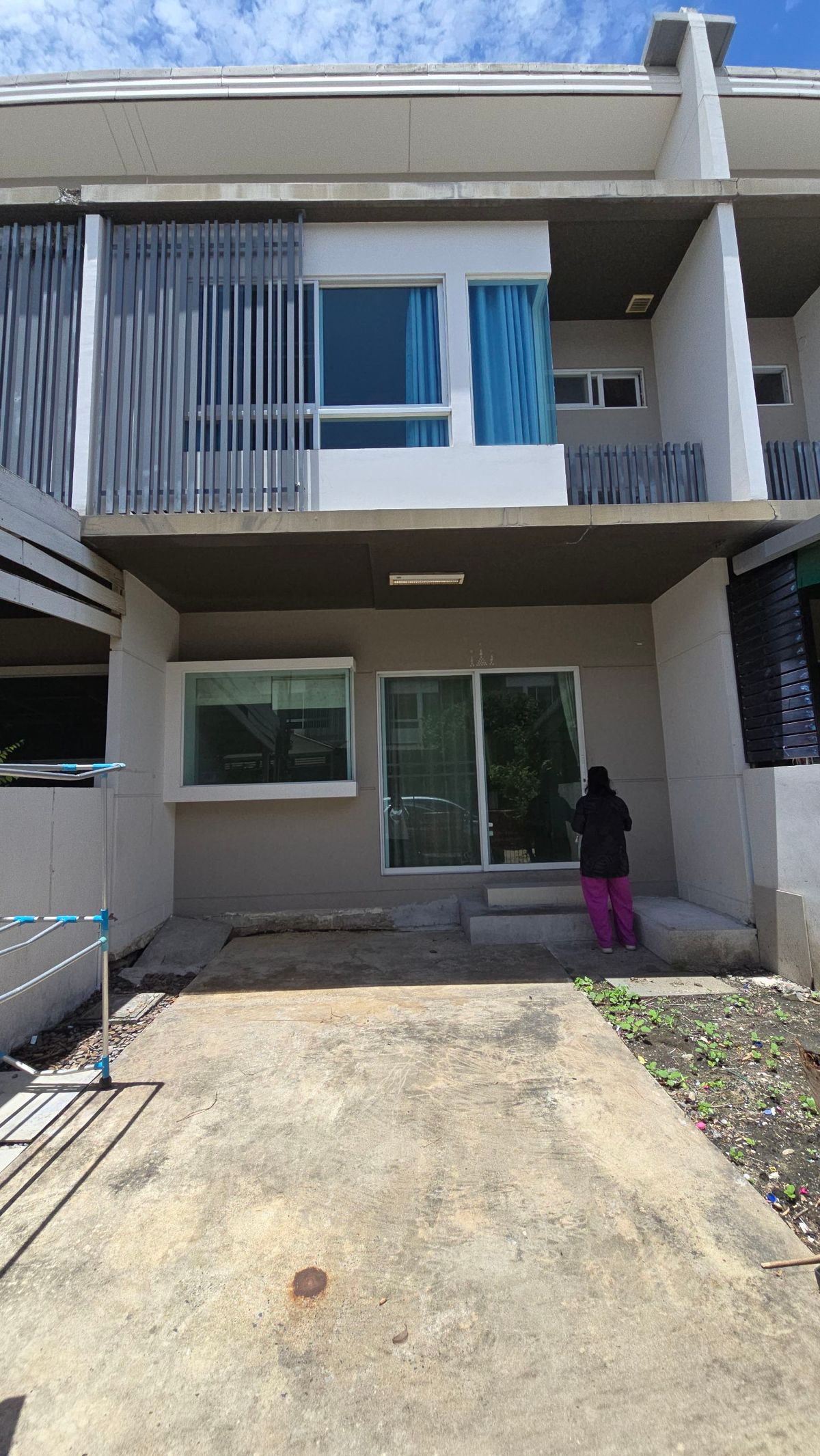 For SaleTownhomeRathburana, Suksawat : Townhome for sale in Thung Khru Lower than the market price of more than 1 negative. Indie Village 3 Pracha Uthit 90