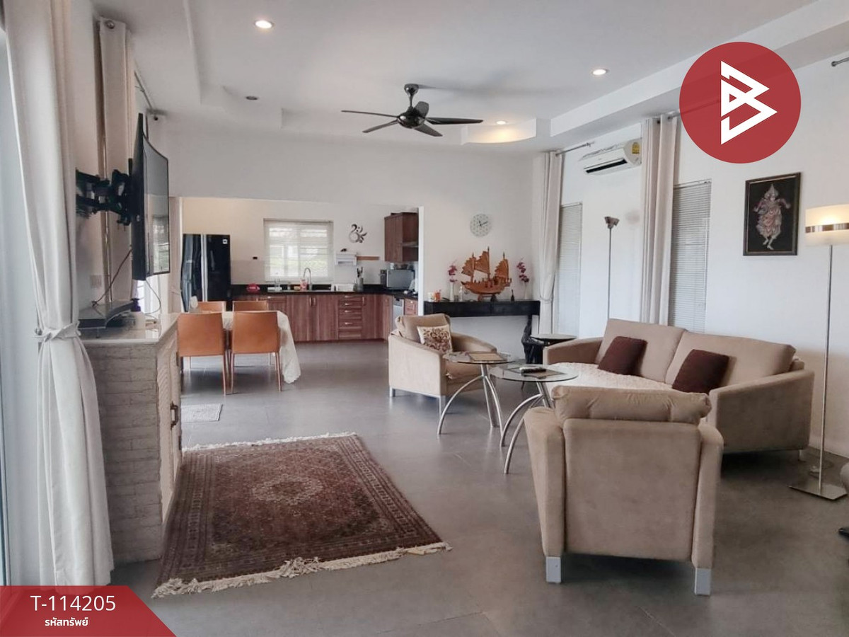 House for sale in an area of 111 square wah with Phetchaburi swimming pool near Cha -am seaside. Loading...