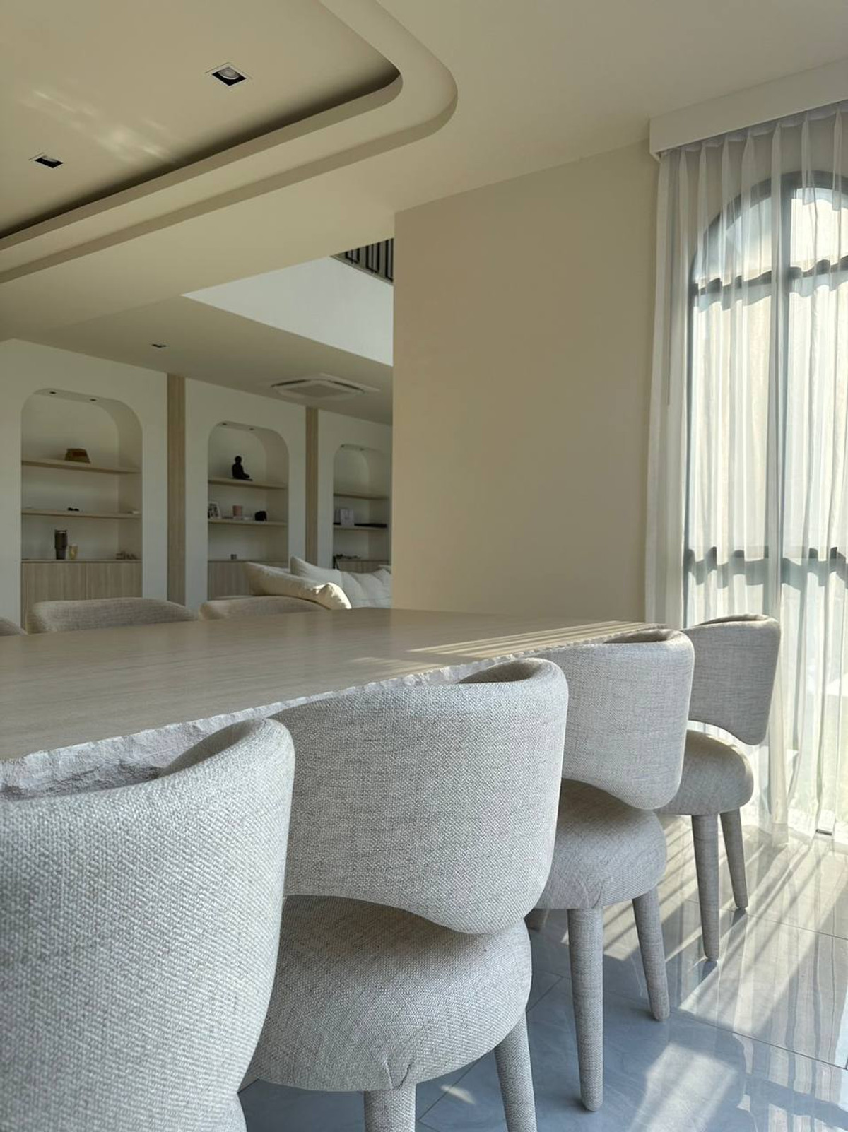 ขาย! พูลวิลลาหรู 2 ชั้น ARCADE by Patta 4 ห้องนอน 5 ห้องน้ำ 490 ตร.ม. ซื้อในนามบริษัท Loading...