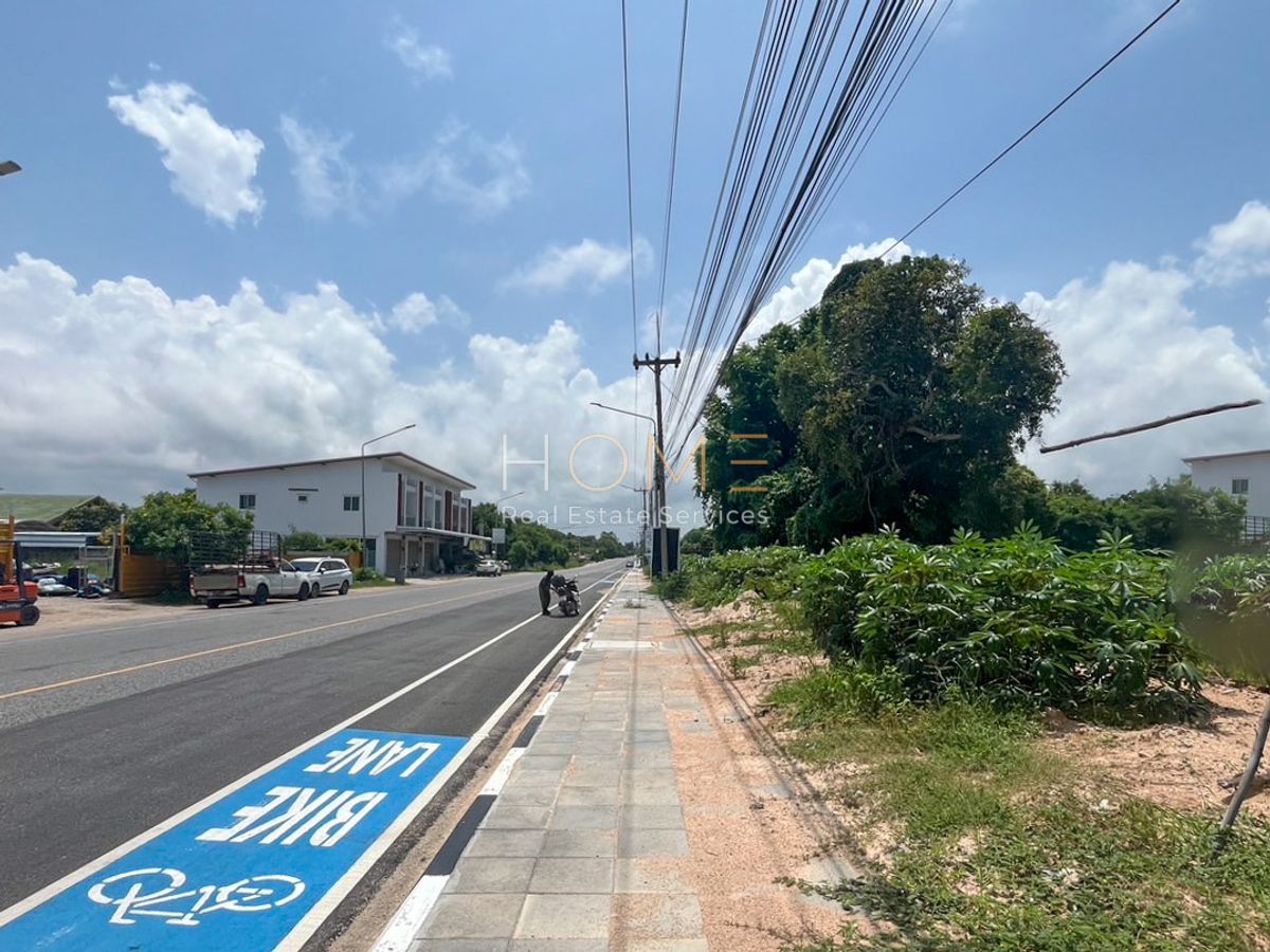 ขายที่ดินระยอง : ✨ โอกาสเดียว! ที่ดิน 9 ไร่ ถนนพลา บ้านฉาง ใกล้สนามบินอู่ตะเภา–EEC ✨ (FOR SALE) NUT2174