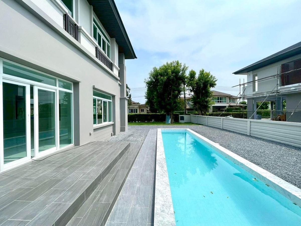 For SaleHouseMahachai Samut Sakhon : 🎉🏡 Golden opportunity! Discounted 2 million! #House No. 66 #Already rich! #Nusasiri City Rama 2 House with a private pool! 🌳💦