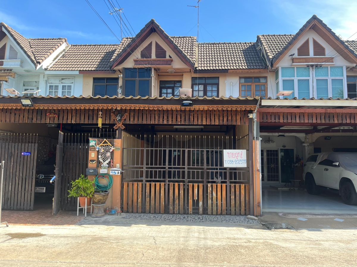 For SaleTownhomeNonthaburi, Bang Yai, Bangbuathong : Townhouse for sale Petch Ek Village  Soi Wat Lat Pla Duk 500 meters to Kanchanaphisek Road Tel.099-998-3897