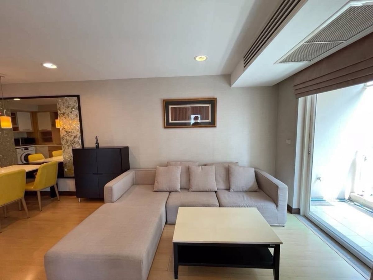 For RentCondoSathorn, Narathiwat : New renovation room 𝐓𝐡𝐞 𝐁𝐚𝐧𝐠𝐤𝐨𝐤 𝐍𝐚𝐫𝐚𝐭𝐡𝐢𝐰𝐚𝐬 Size 76 SQ.M 2 Bed 2 Bath, only 30,000 !! Contact 086-795-9997