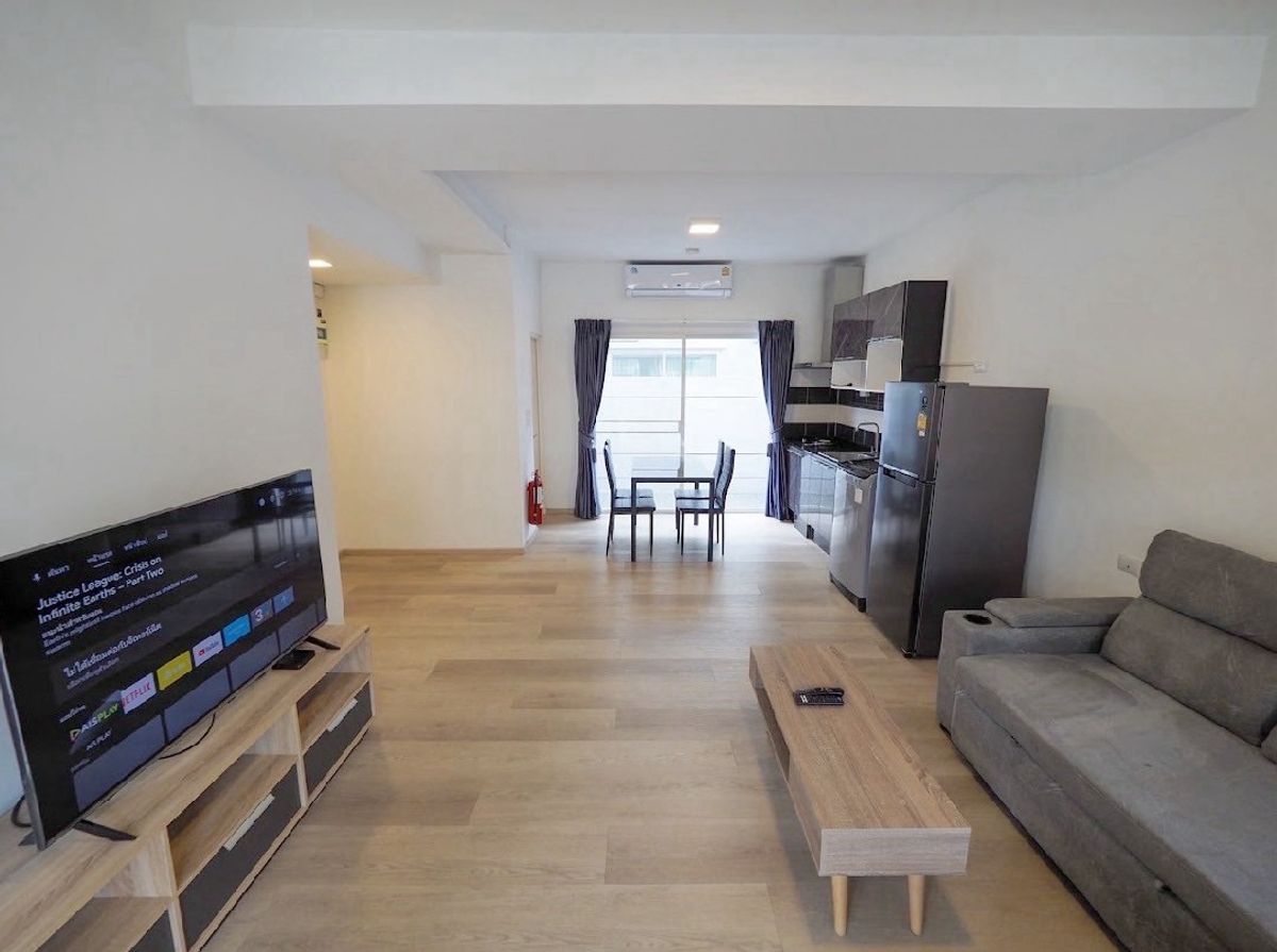 ให้เช่าทาวน์โฮมบางนา แบริ่ง ลาซาล : ✅For Rent✅ Indy 4, Bangna KM.7
🔥close to mega bangna