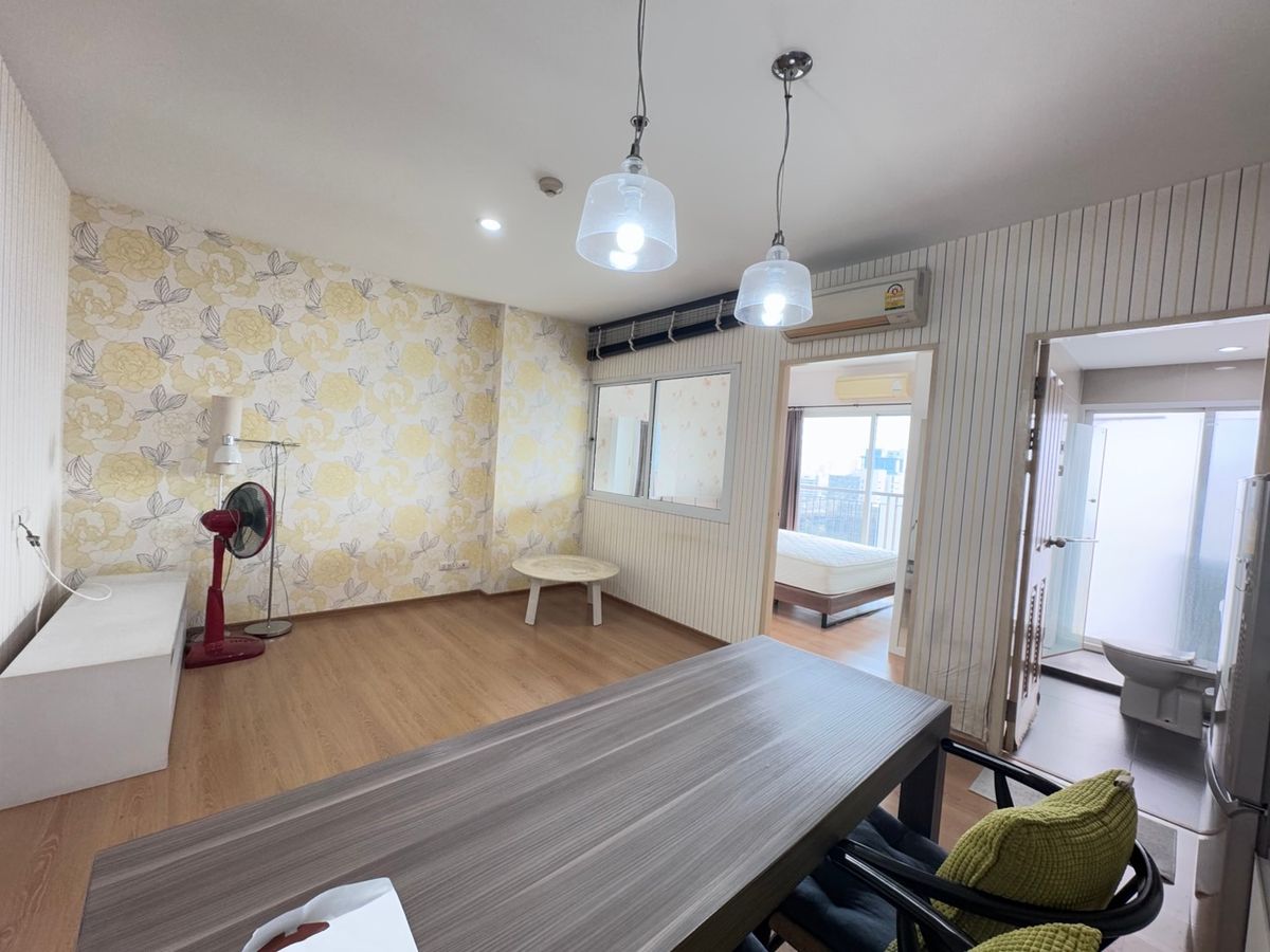 ขายคอนโดลาดพร้าว เซ็นทรัลลาดพร้าว : Sym Vipha Ladprao ขายด่วน ห้องสวยวิวโล่ง พักอาศัยเองก็ดี ปล่อยเช่าก็คุ้ม คอนโดทำเลดีมาก