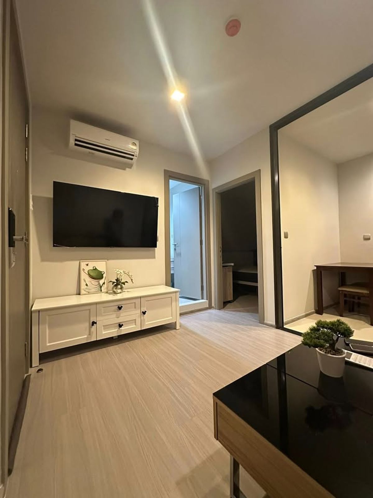 For SaleCondoRama9, Petchburi, RCA : 📢📢 Hurry to sell urgently, get 24 hours 063-989-5868 Line: 95condo 📢📢