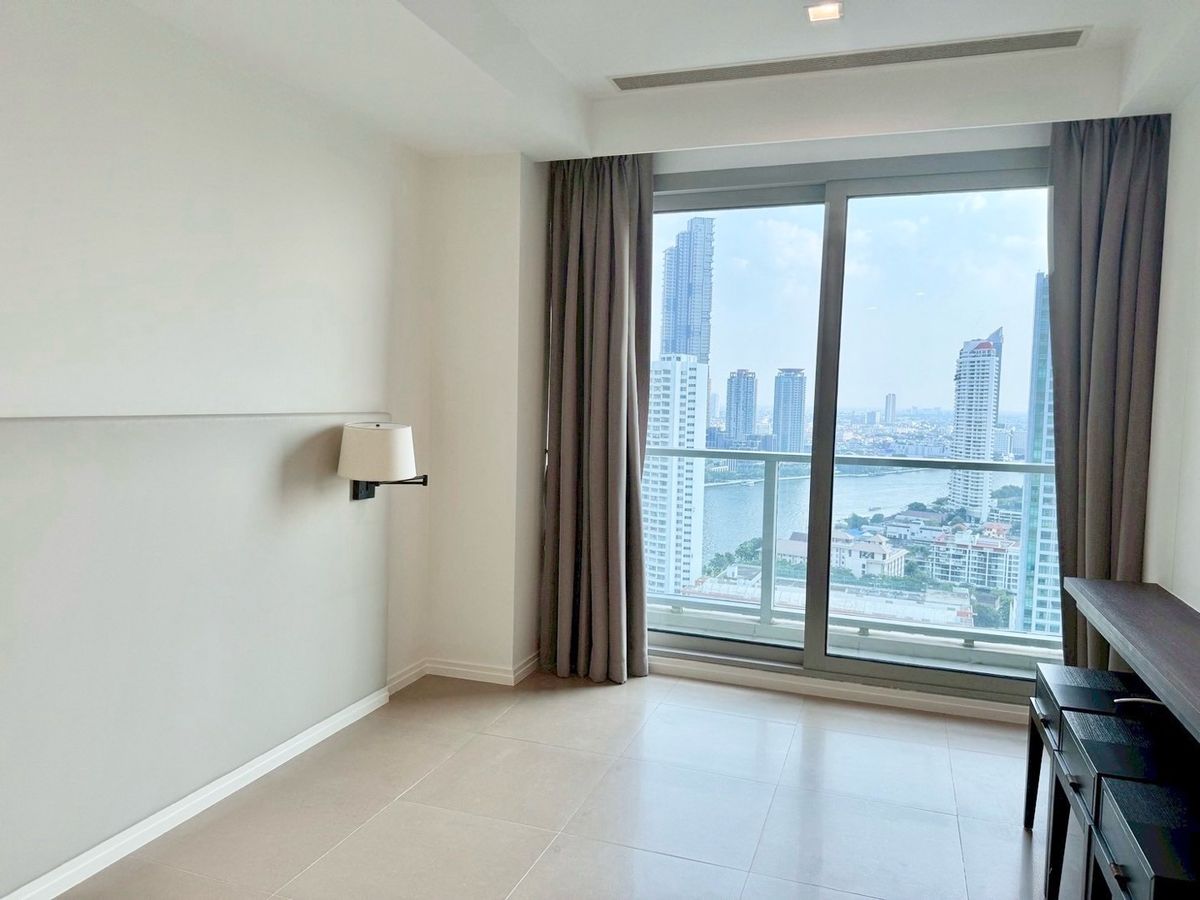 ขายคอนโดวงเวียนใหญ่ เจริญนคร : For Sale , The River 3 Bed 3Bath  138sqm Best Price in Market! 18.5 MB 
