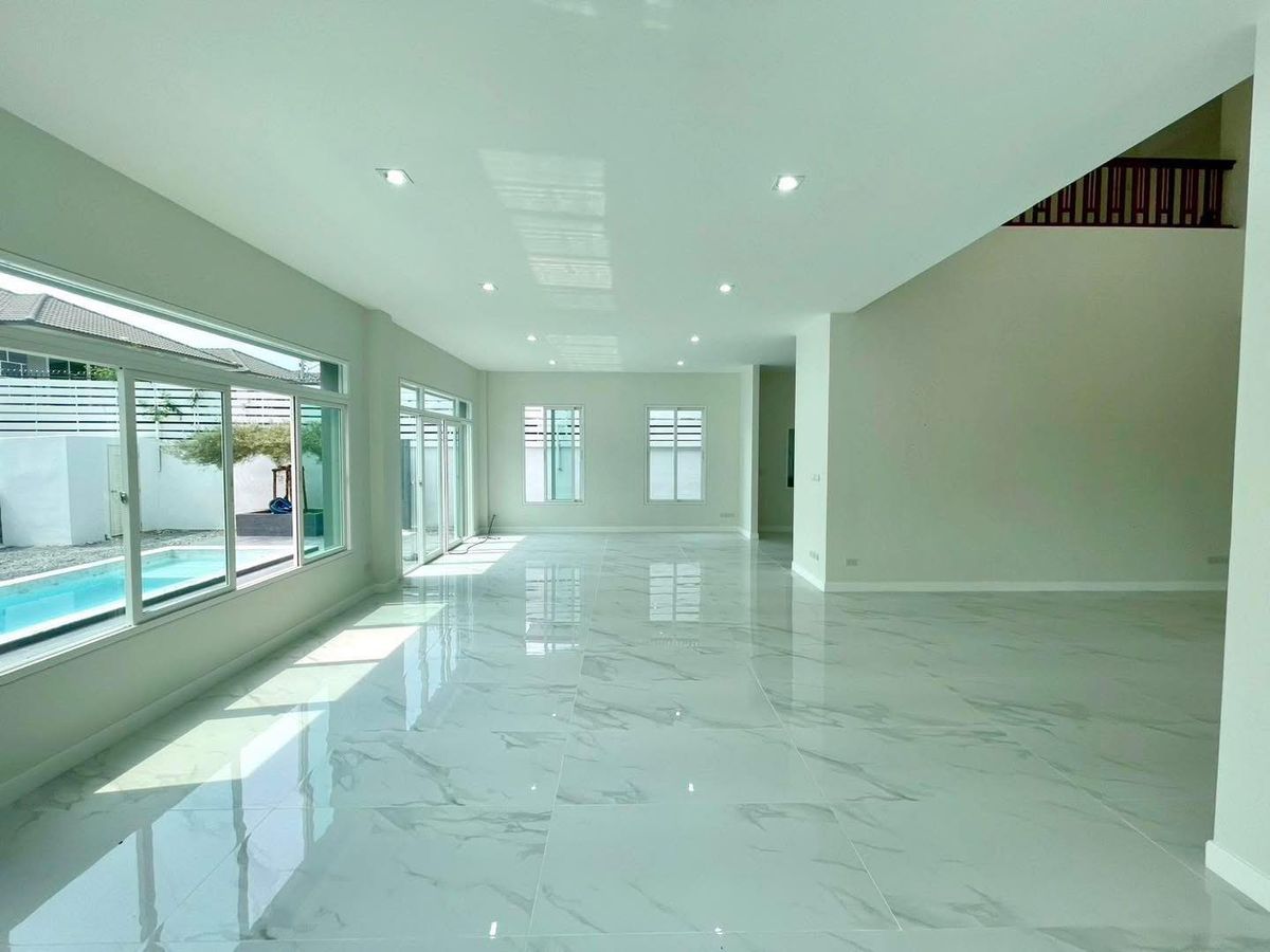 For SaleHouseMahachai Samut Sakhon : 🎉🏡 Golden opportunity! Discounted 2 million! #House No. 66 #Already rich! #Nusasiri City Rama 2 House with a private pool! 🌳💦