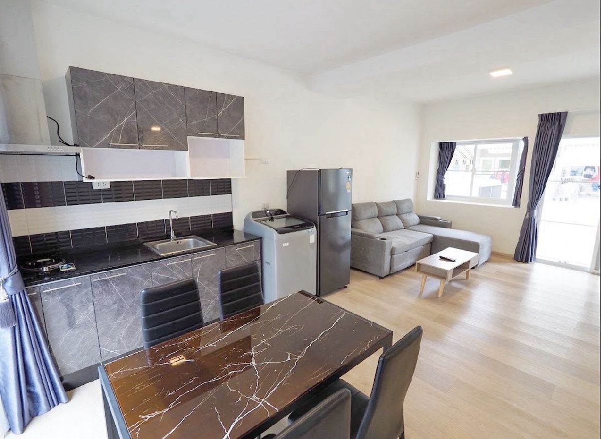 ให้เช่าทาวน์โฮมบางนา แบริ่ง ลาซาล : ✅For Rent✅ Indy 4, Bangna KM.7
🔥close to mega bangna