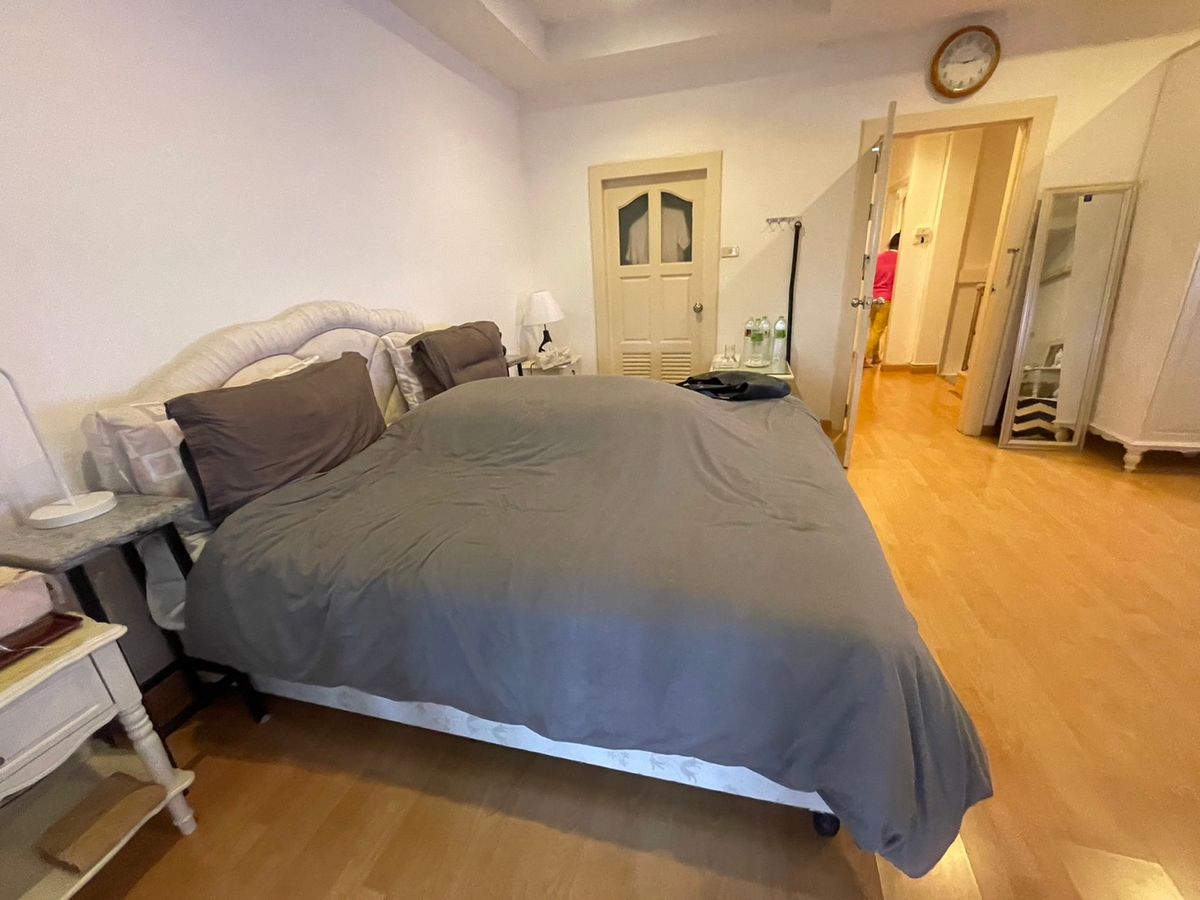 For RentTownhomePattaya, Bangsaen, Chonburi : For Rent Townhouse for Living 4 Beds Fully Furnished (S03-1900)