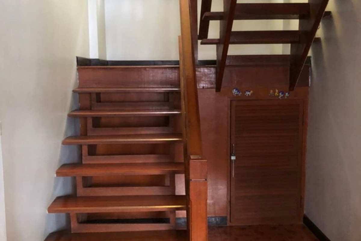 For RentHouseChaengwatana, Muangthong : house with 4 bedrooms, 4 bathrooms, behind Central Chaengwattana, air conditioners in every room