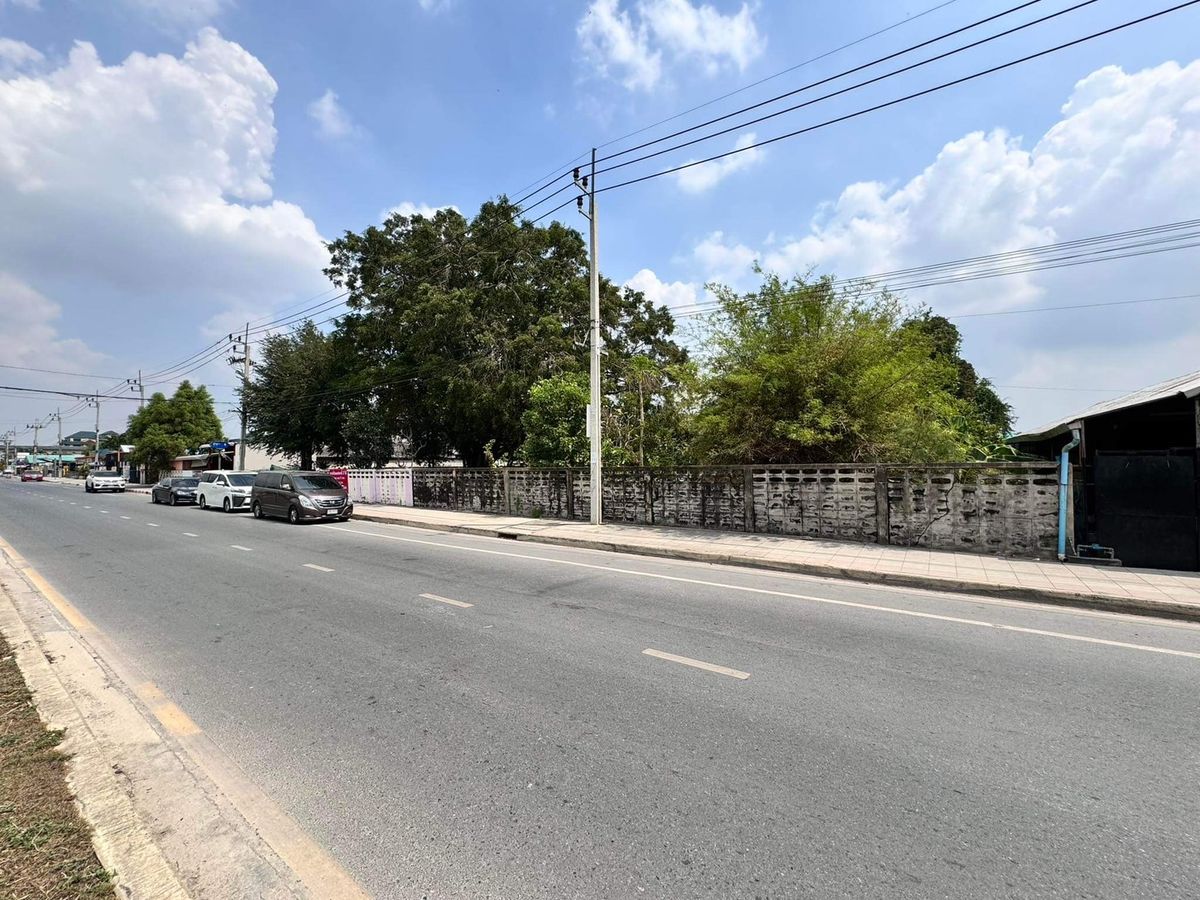 ขายที่ดินนวมินทร์ รามอินทรา : ที่ดินเปล่า 2 ไร่ ติดถนนสามวา / (ขาย), Vacant land 2 rai next to Sam Wa Road / (FOR SALE) TAN825