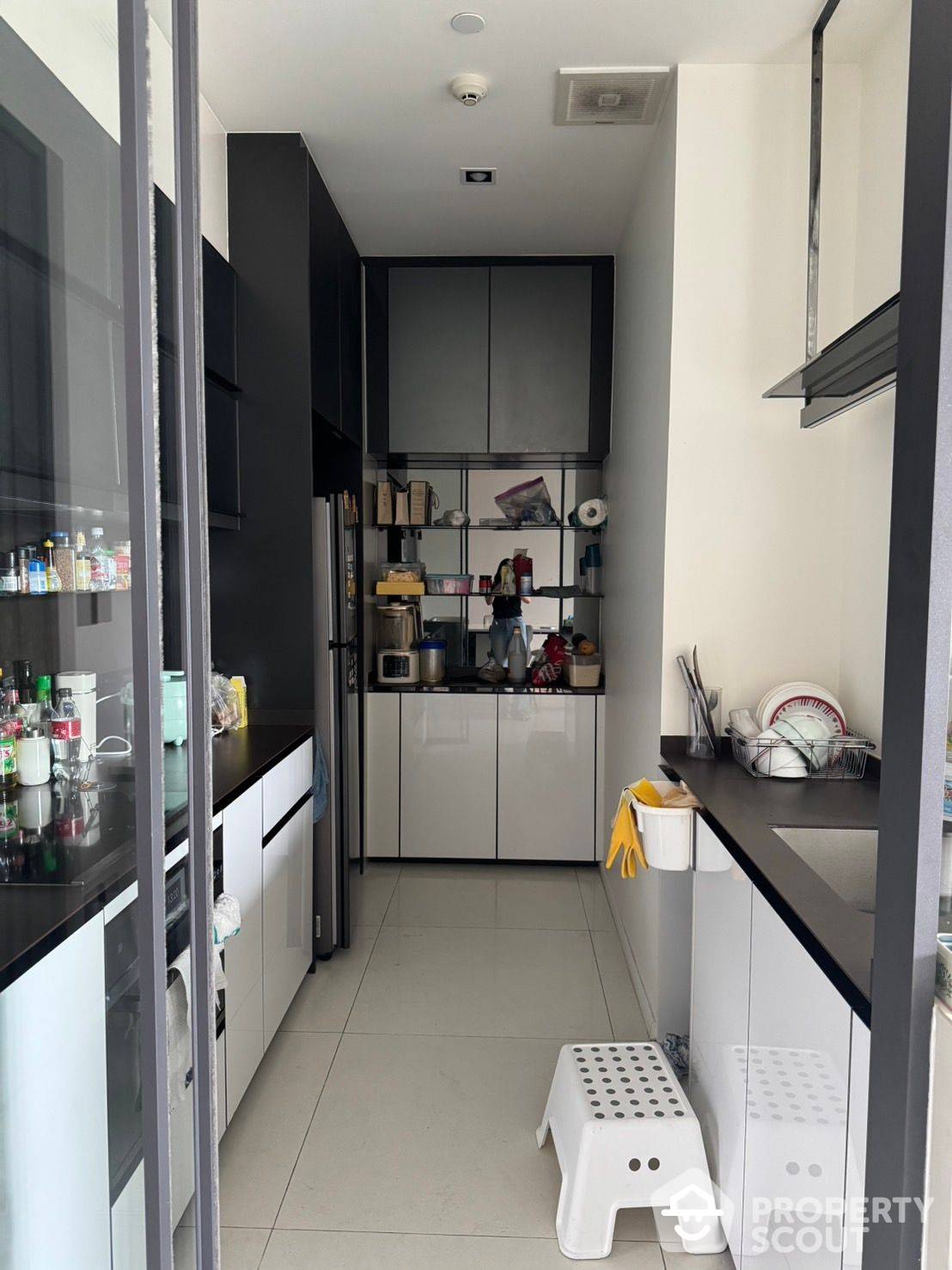 For RentCondoSukhumvit, Asoke, Thonglor : 2-BR Condo at The Bangkok Thonglor near BTS Thong Lor