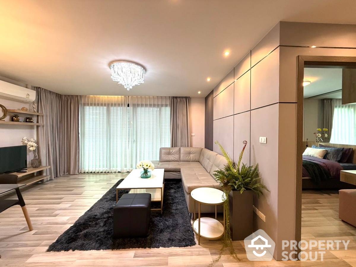 For RentCondoPattaya, Bangsaen, Chonburi : 2-BR Condo at The Win Condominium close to East Pattaya
