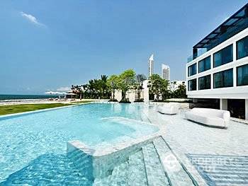 For RentCondoPattaya, Bangsaen, Chonburi : 2-BR Condo at Veranda Residence Pattaya close to Pattaya