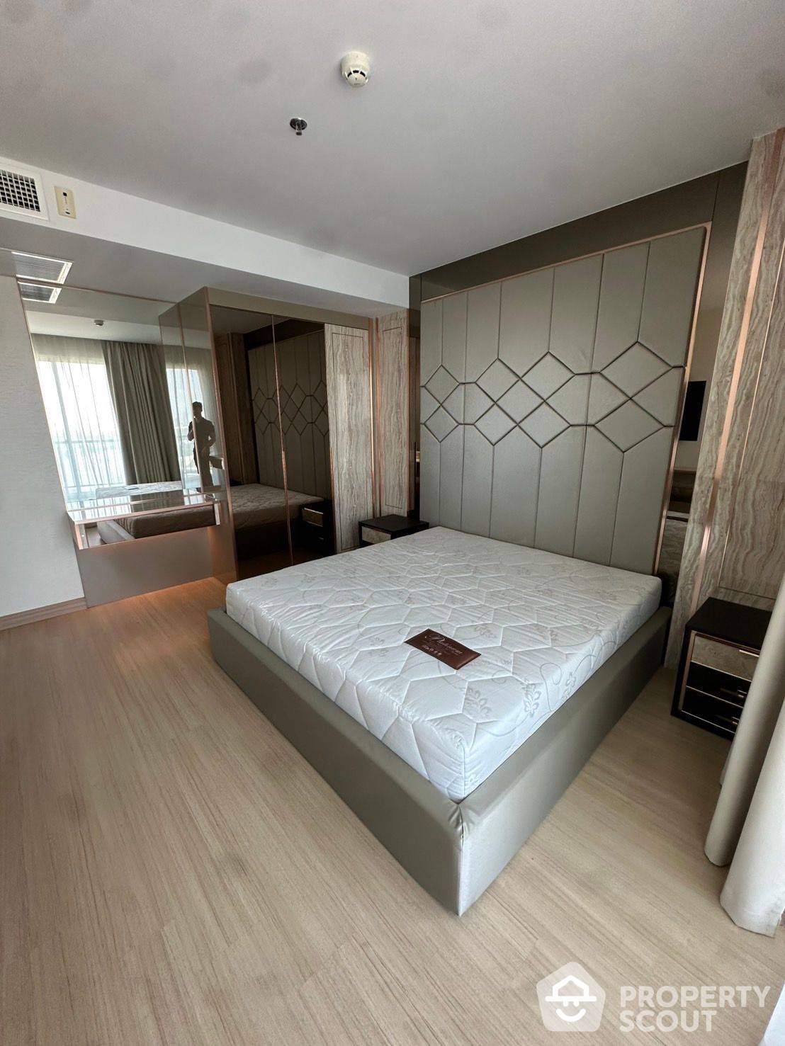 For RentCondoRama3 (Riverside),Satupadit : 2-BR Condo at Supalai Riva Grande close to Phra Ram 3