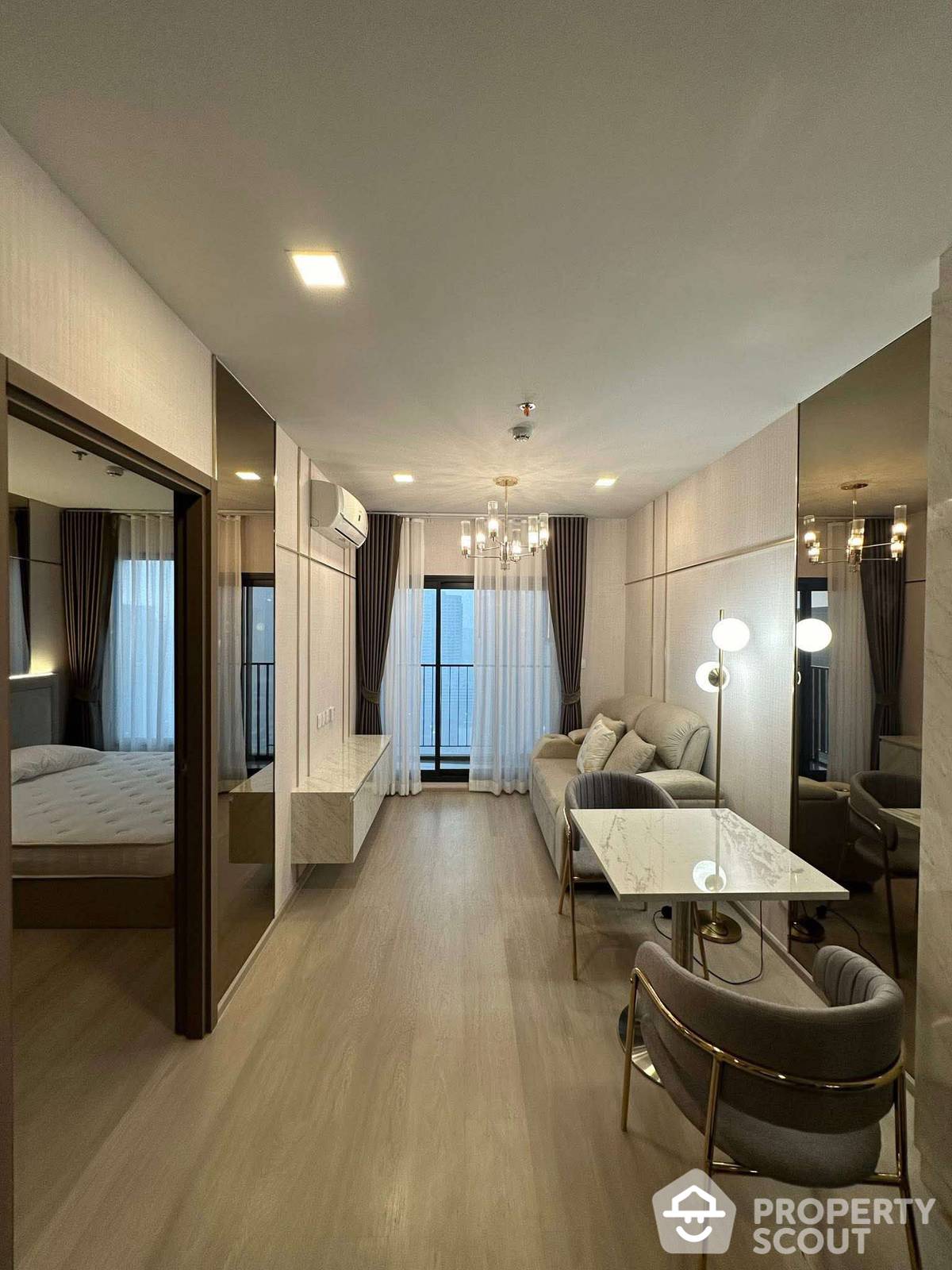 For RentCondoLadprao, Central Ladprao : 1-BR Condo at Life Phahon-Ladprao near BTS Ha Yaek Lat Phrao