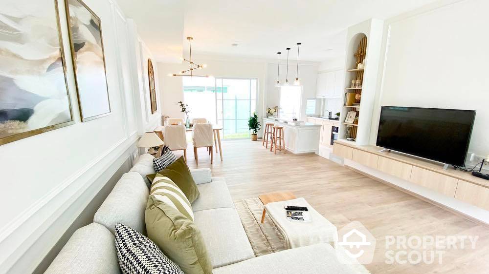 For RentTownhomeBangna, Bearing, Lasalle : 3-BR Townhouse at Indy 2 Bangna-Ramkhamhaeng 2 in Dokmai