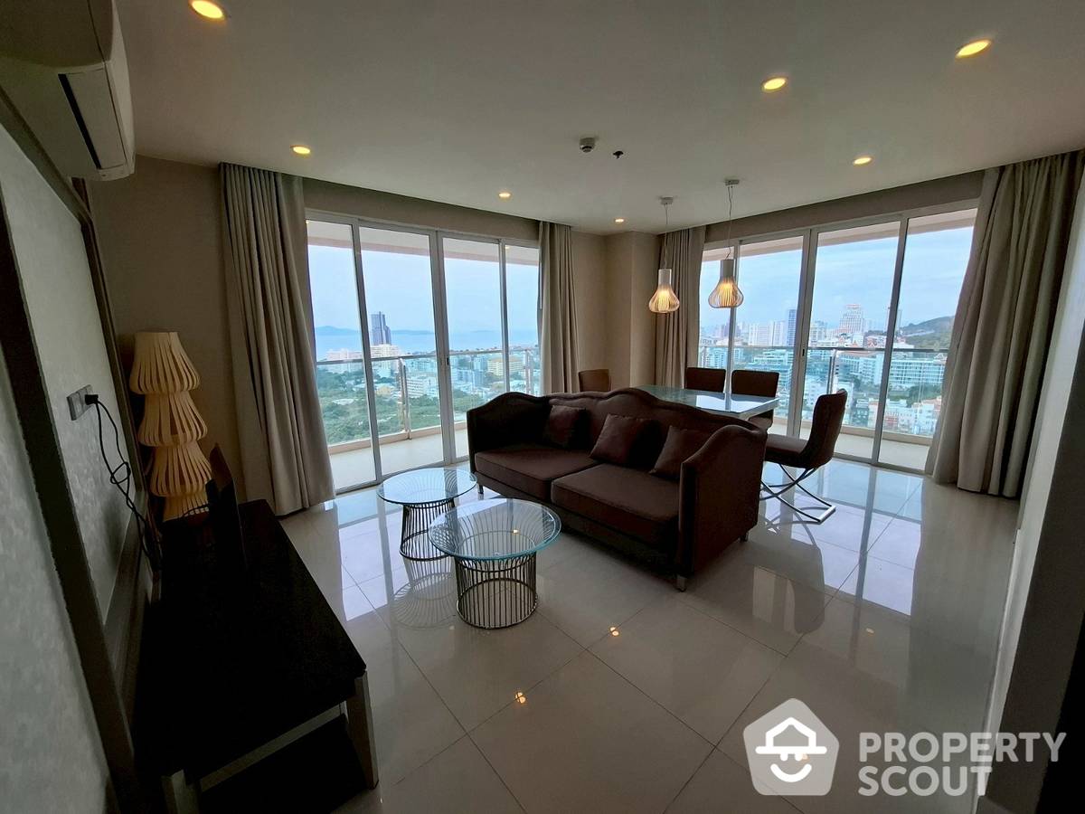 For RentCondoPattaya, Bangsaen, Chonburi : 2-BR Condo at Grande Caribbean Condo Resort Pattaya close to Pattaya South