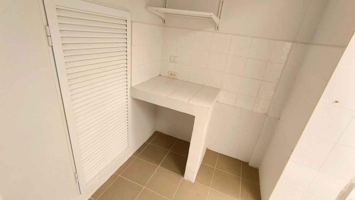 ขายทาวน์โฮมมีนบุรี-ร่มเกล้า : The Villa เดอะ วิลล่า รามคำแหง-สุวรรณภูมิ ทาวน์เฮ้าส์ 2 ชั้น ซอยรามคำแหง 174 ใกล้รถไฟฟ้าสายสีส้ม สถานีเคหะรามคำแหง ขายถูก บ้านสวย หน้าสวนหย่อม ไม่มีบ้านตรงข้าม