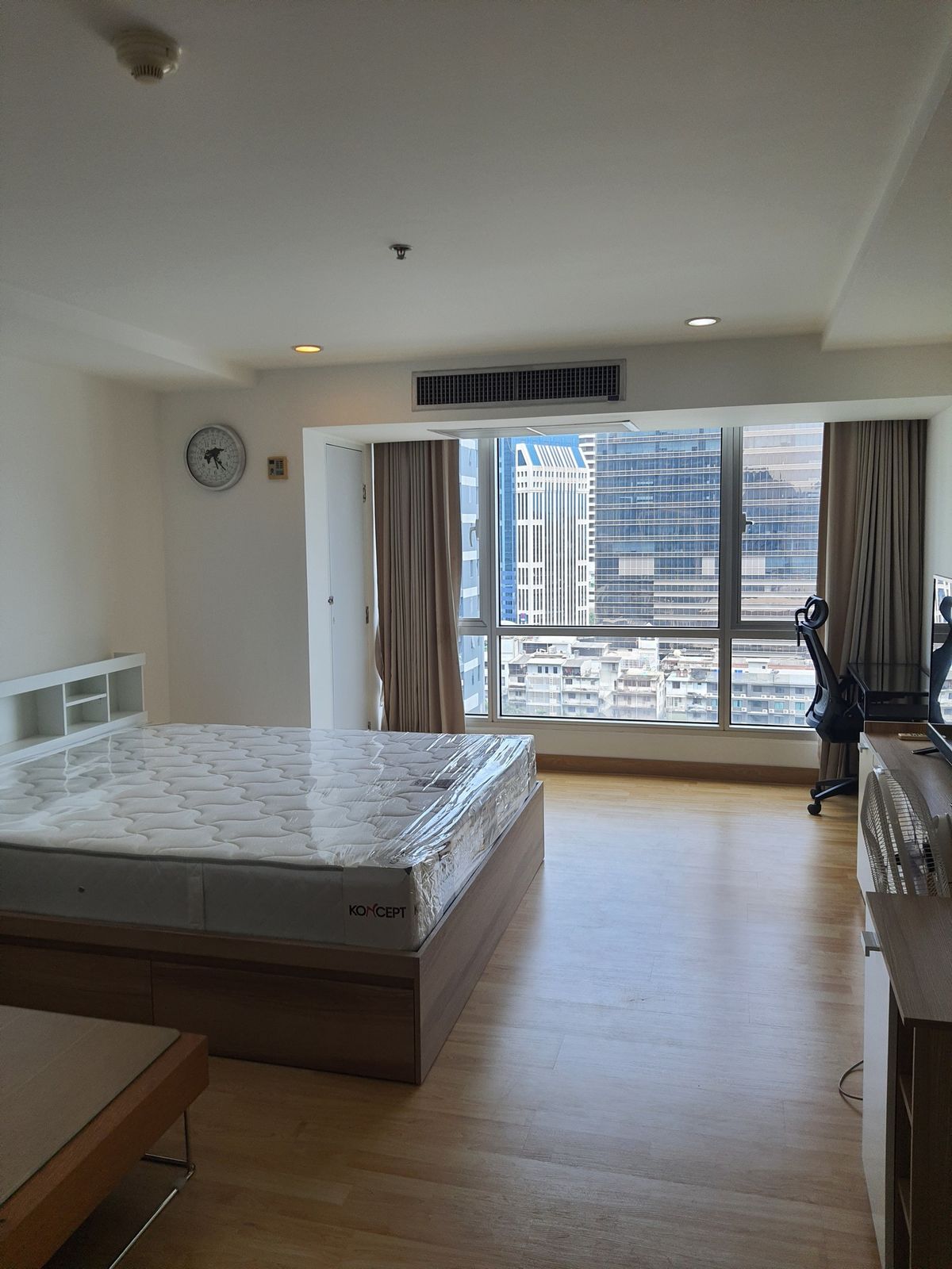 ให้เช่าคอนโดนานา : The Trendy Condo ใกล้ BTS นานา เฟอร์นิเจอร์ปรับปรุงใหม่เกือบหมด