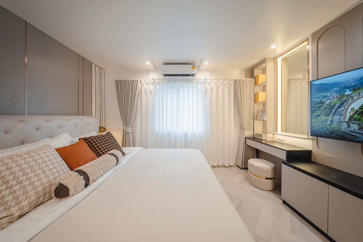 For RentCondoRama3 (Riverside),Satupadit : P-116851 Condo for  rent Fortune Condo Town fully furnished (Confirm again when visit). 