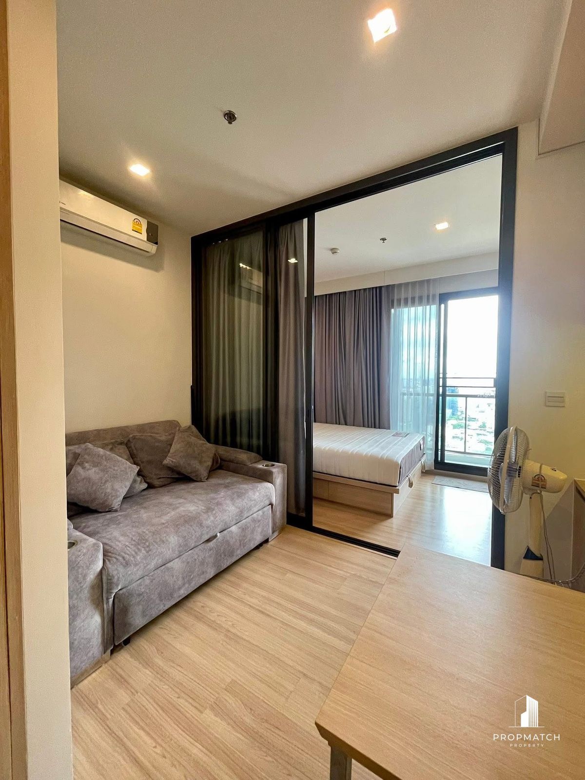 ให้เช่าคอนโดสะพานควาย จตุจักร : ✨Flash Deal ✨M Jatujak(1Bed1Bath28SQM.) แต่งครบพร้อมอยู่ !! เพียง 17,000 บาทต่อเดือน Tel.0981315848 @propmatch