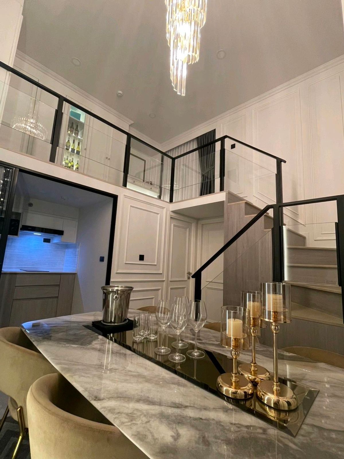 For SaleCondoSeri Thai, Ramkhamhaeng Nida : Duplex 2-storey, fully furnished Condo 45 sqm. Origin Plug & Play Ramkhamhaeng Triple Station (Soi 103) Next to 3 Lines BTS/MRT. Ready to move-in