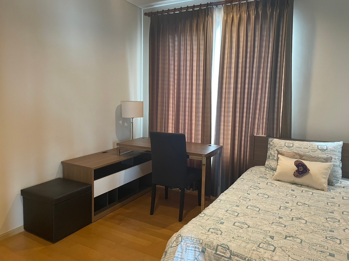 ให้เช่าคอนโดพระราม 9 เพชรบุรีตัดใหม่ RCA :  FOR RENT 2 BEDROOM 2 BATHROOM 80 SQ.M    READY TO MOVE  -- CALL NOW 094-641-5974