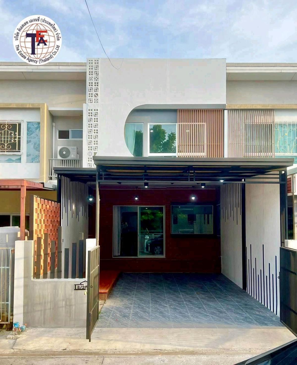 ขายทาวน์โฮมบางนา แบริ่ง ลาซาล : ขายทาวน์โฮม 2 ชั้น หมู่บ้านอินดี้บางนา-ตราด กม 26 บางบ่อ สมุทรปราการ ซอยเอแบค ทางด่วนบูรพาวิถี เมกะบางนา ม.เอแบค โรงเรียนนวมินทราชินูทิศ สนามกอล์ฟศุภฤกษ ์โรงพยาบาลบางนา โรงพยาบาลรวมชัยประชารักษ์