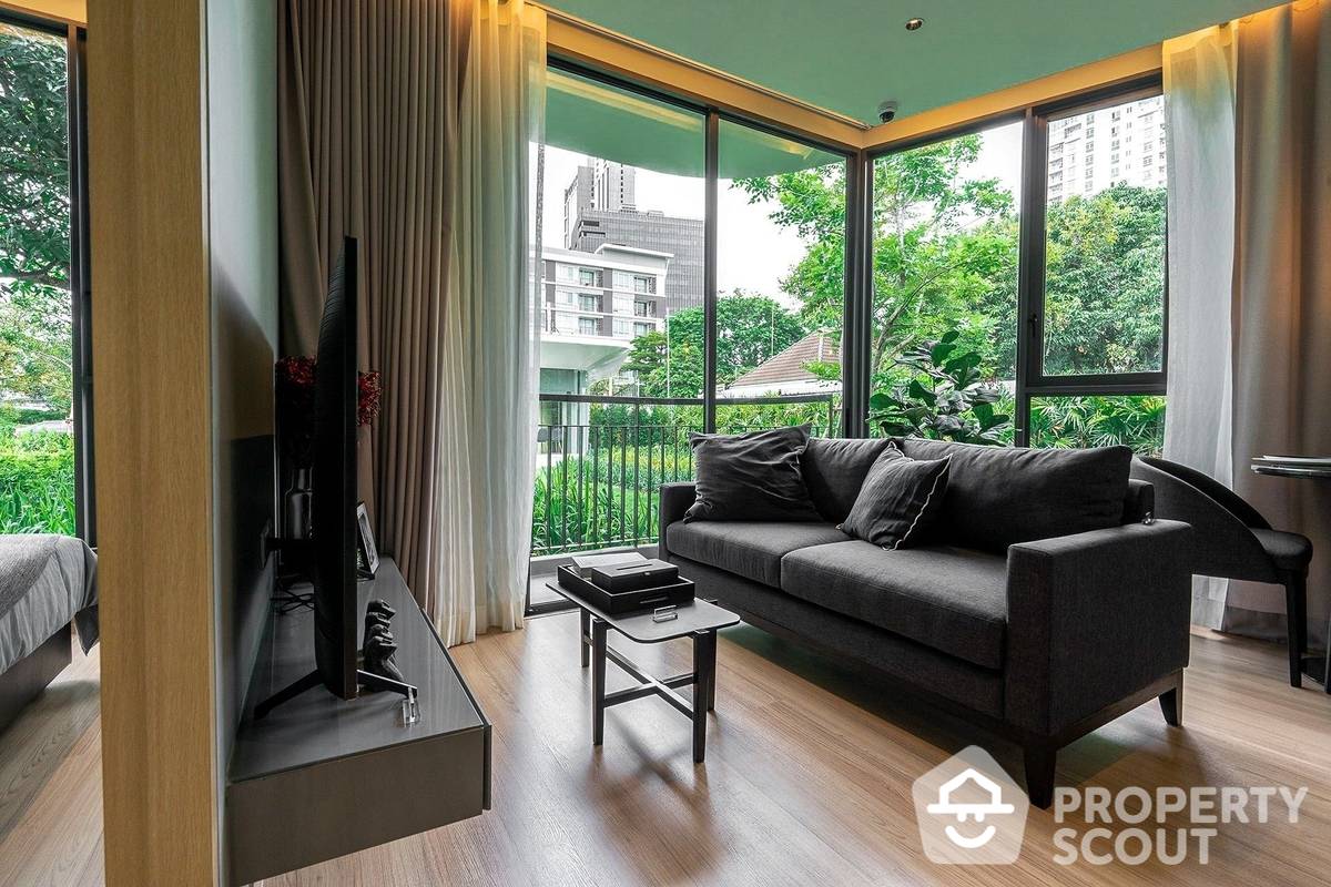 For SaleCondoOnnut, Udomsuk : 2-BR Condo at Skyrise Avenue Sukhumvit 64 near BTS Punnawithi