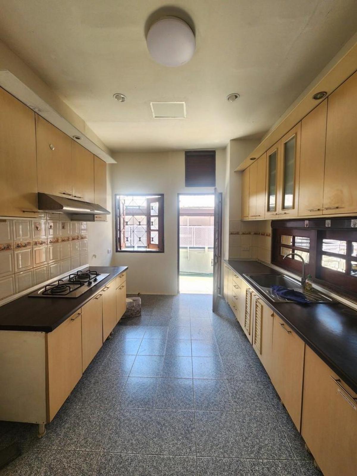 ขายบ้านบางแค เพชรเกษม : 28/02/2026, บ้านเดี่ยว Evergreen City บางแค 3 นอน 3 น้ำ พร้อมอยู่ ใกล้ห้างและโรงเรียน เช่า 45,000 บ./ด. หรือขาย 15 ล้าน ตอบโจทย์ทุกไลฟ์สไตล์ครอบครัว