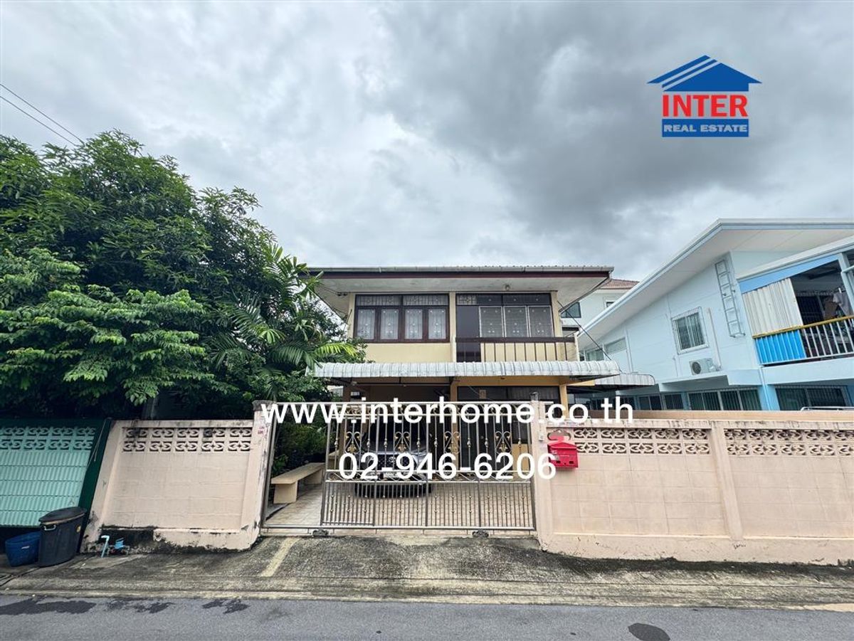 For SaleHouseYothinpattana,CDC : 2 storey detached house, 50 sq.w. Village, Patthawikorn 2 Near the express market Soi Ram Inthra 44, Ram Inthra Road, Nuanchan Road, Bang Kapi District, Bangkok