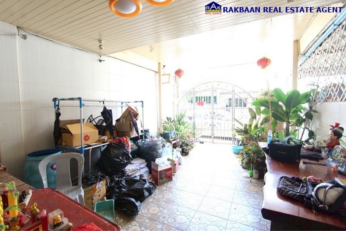 For SaleTownhomePathum Thani,Rangsit, Thammasat : Townhouse for sale Rattanchai Willa 3 Soi Piernon, Lam Luk Ka, 19.8 sq.w., 3 bedrooms, 2 bathrooms