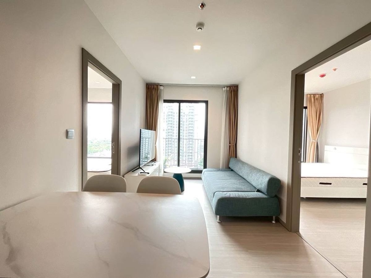 ให้เช่าคอนโดพระราม 9 เพชรบุรีตัดใหม่ RCA : 🍀For Rent🍀Life asoke rama9🍀