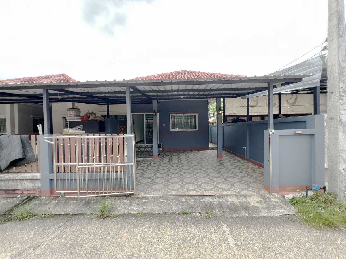 For SaleKoh Samui, Surat Thani : Semi-Detached House for Sale King’s Villa Village, 31.40 Sq. Wah, Near Suratthani Rajabhat University