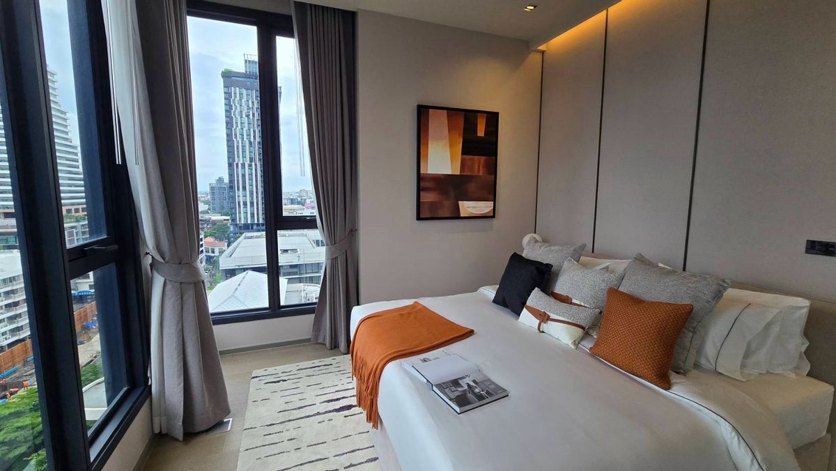 ให้เช่าคอนโดสุขุมวิท อโศก ทองหล่อ : Hyde Heritage Thonglor 2 Beds