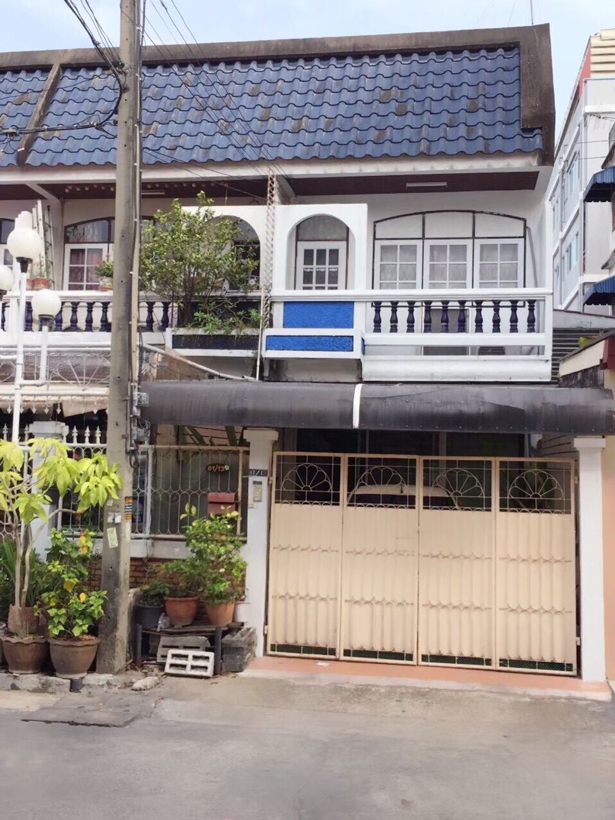 ขายทาวน์โฮมลาดพร้าว เซ็นทรัลลาดพร้าว : 🏡ขายทาวน์เฮ้าส์ ✅ลาดพร้าว 15 ทำเลดี เดินทางสะดวก ทุกเส้นทาง  🚊ใกล้รถไฟฟ้า MRT สถานีลาดพร้าว จุดเชื่อมต่อ BTS สายสีเหลือง 