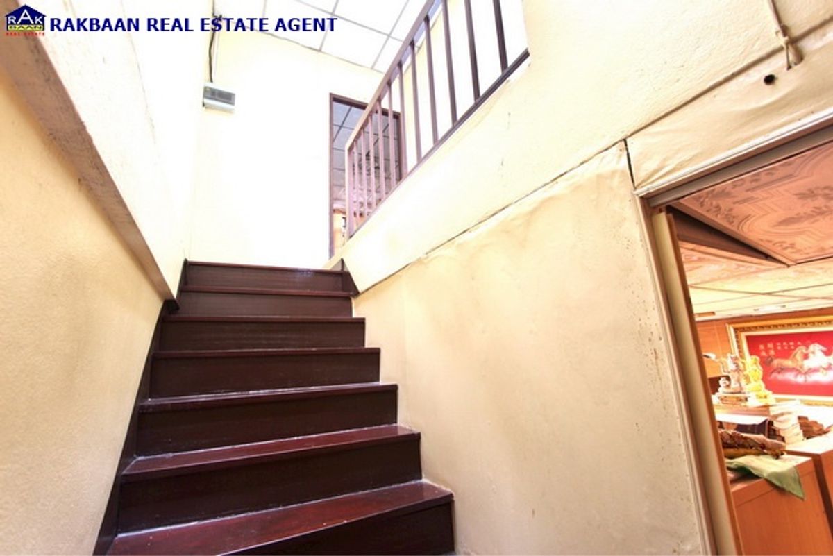 For SaleTownhomePathum Thani,Rangsit, Thammasat : Townhouse for sale Rattanchai Willa 3 Soi Piernon, Lam Luk Ka, 19.8 sq.w., 3 bedrooms, 2 bathrooms