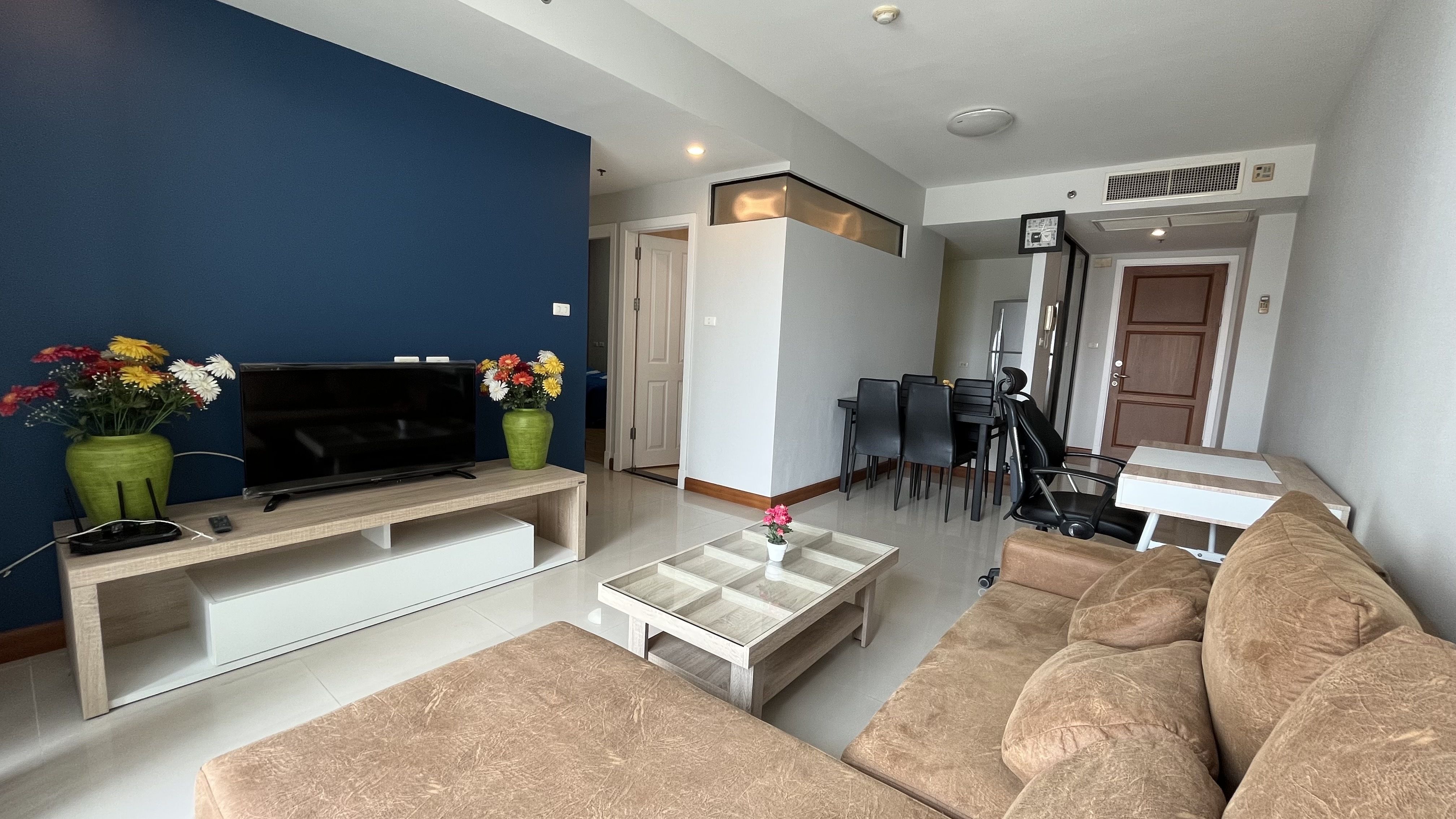 For SaleCondoSukhumvit, Asoke, Thonglor : Luxury Living in Khlong Toei Nuea: Savour an Urban Oasis Today! U1088568